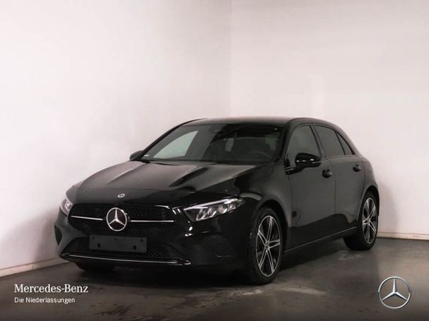 Mercedes-Benz A 200 120 kW image number 1