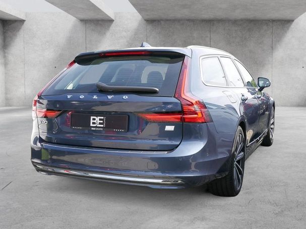 Volvo V90 Core AWD Recharge 293 kW image number 3