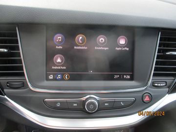 Car image 14