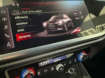 Car image 40