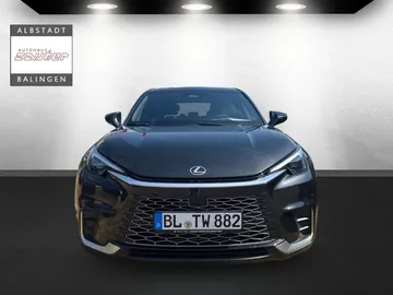 Car image 3