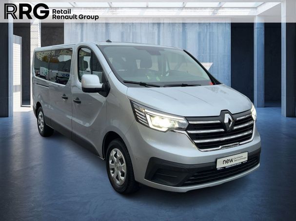 Renault Trafic Blue dCi 150 110 kW image number 3