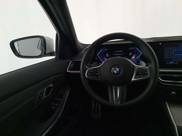 BMW 330d Touring 210 kW image number 20