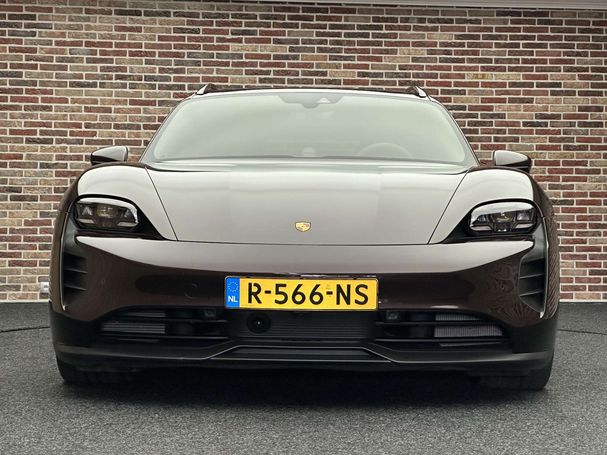 Porsche Taycan GTS Sport Turismo 380 kW image number 2