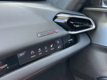 Car image 50