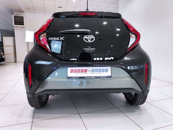 Toyota Aygo X 1.0 VVT-i 53 kW image number 18