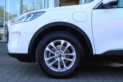 Car image 40