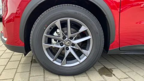 Car image 39