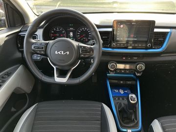 Car image 8