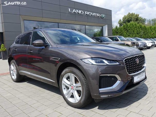 Jaguar F-Pace Black 150 kW image number 2