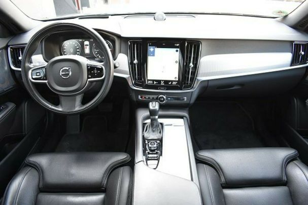 Volvo V90 AWD D5 173 kW image number 22