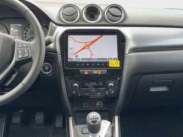 Car image 13