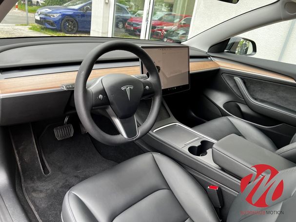 Tesla Model 3 Standard Range 208 kW image number 9