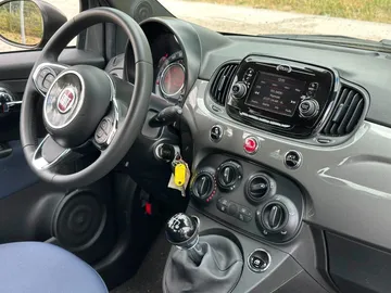 Car image 22