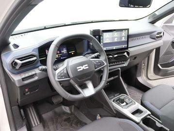 Car image 30