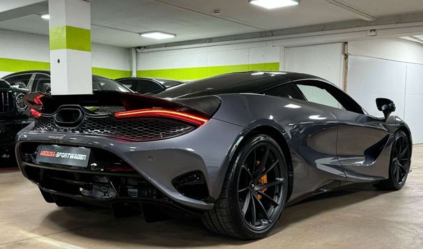 McLaren 750S 552 kW image number 10