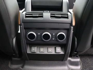 Car image 36