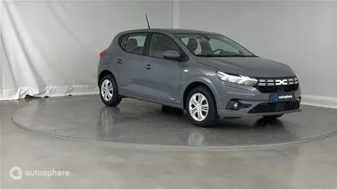 Car image 3