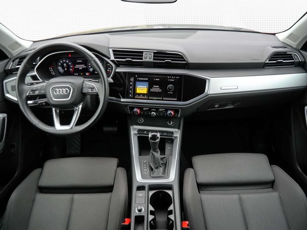 Audi Q3 35 TFSI S-line 110 kW image number 7