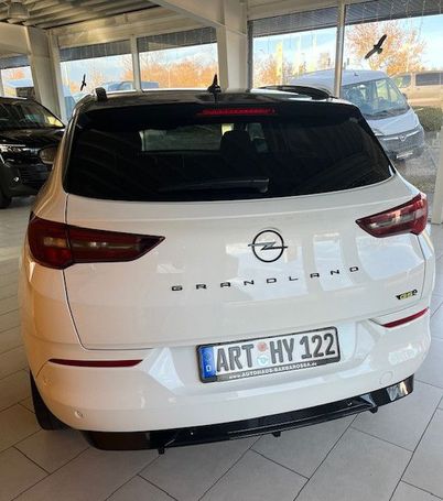 Opel Grandland X 221 kW image number 4