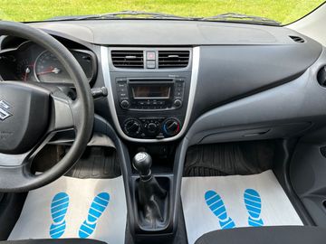 Car image 12