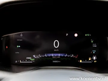 Car image 35