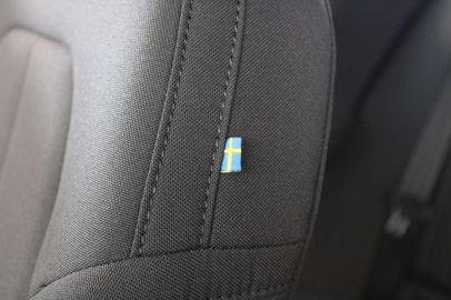 Car image 33