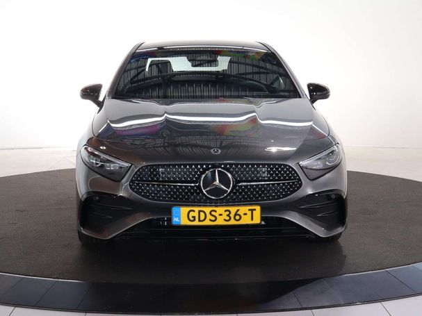 Mercedes-Benz A 180 100 kW image number 2