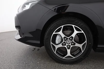 Car image 31