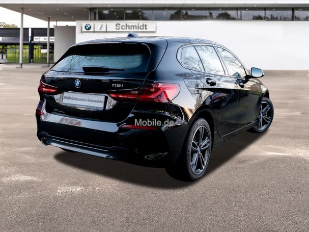 BMW 118i Sport Line 100 kW image number 2