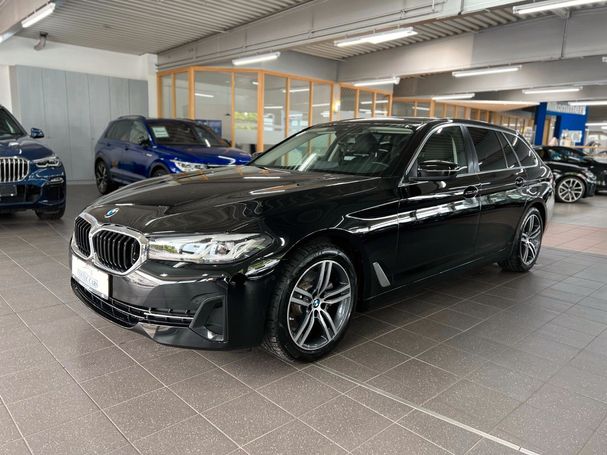 BMW 520d Touring 140 kW image number 1