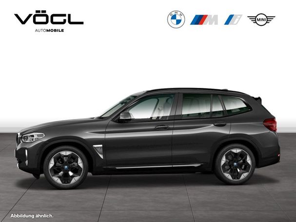 BMW iX3 210 kW image number 3