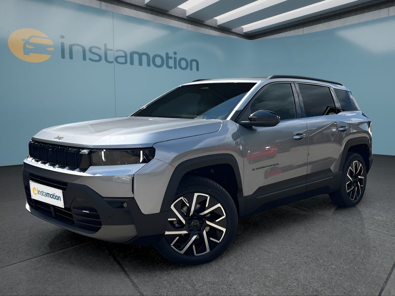 Jeep Compass Summit 107