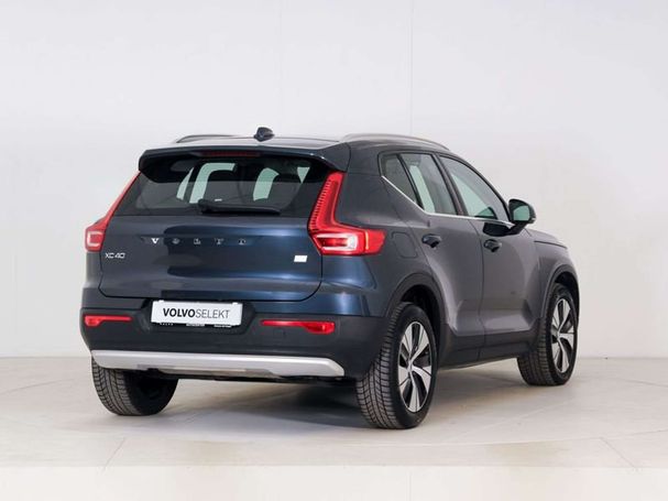 Volvo XC40 Recharge Plug-in Hybrid T4 Inscription Expression 155 kW image number 3