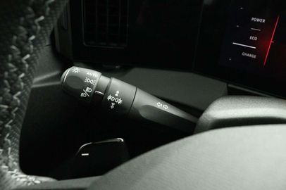 Car image 37