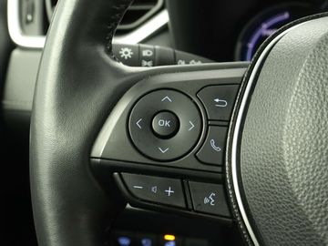 Car image 21