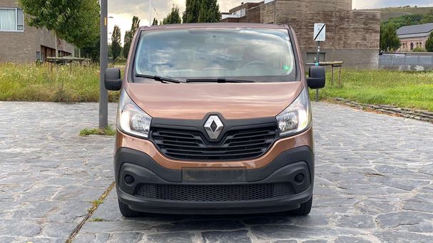 Renault Trafic 107 kW image number 2