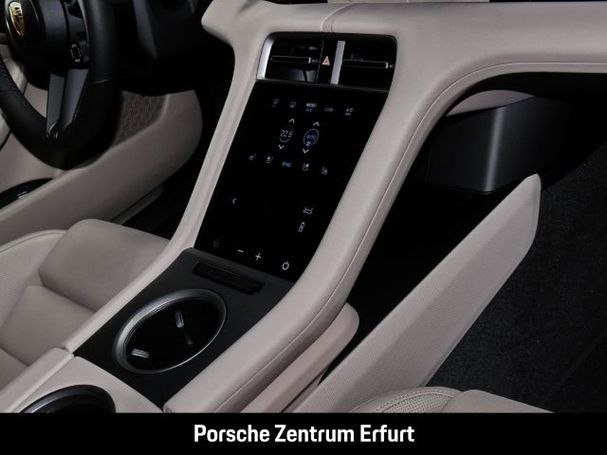 Porsche Taycan 320 kW image number 13