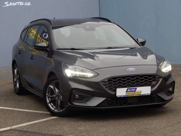 Ford Focus ST 140 kW image number 2