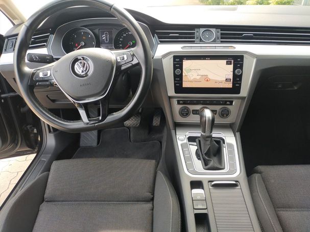 Volkswagen Passat Variant DSG Comfortline 110 kW image number 12