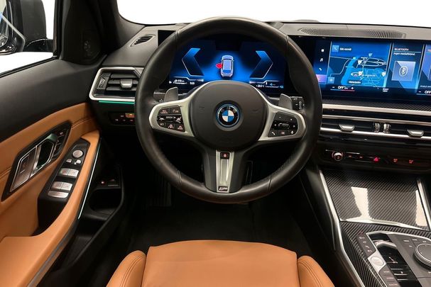 BMW 330e Touring xDrive 216 kW image number 7