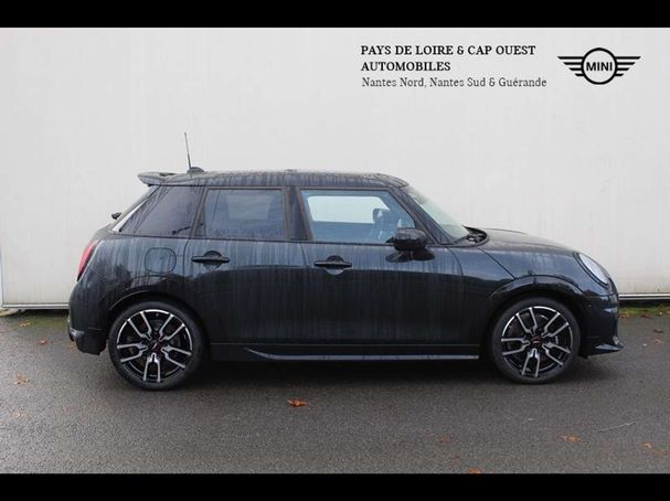 Mini Cooper S JCW DKG 152 kW image number 2