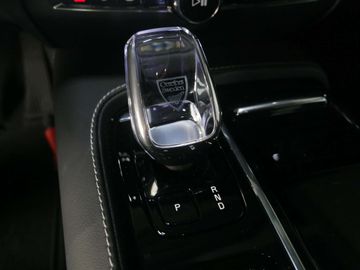 Car image 35