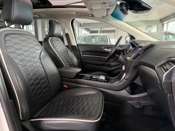 Car image 36