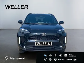 Car image 3