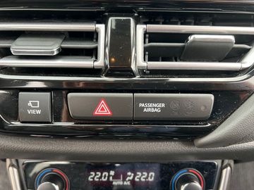 Car image 24