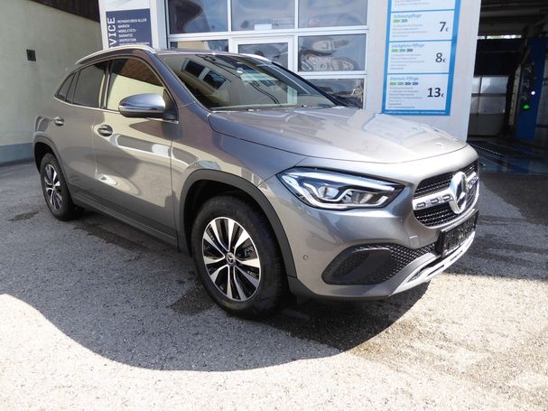 Mercedes-Benz GLA 200 d 4Matic 110 kW image number 3