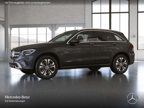 Mercedes-Benz GLC 300 e 235 kW image number 3