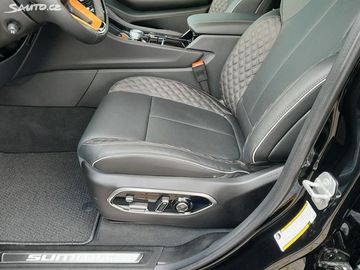 Car image 31