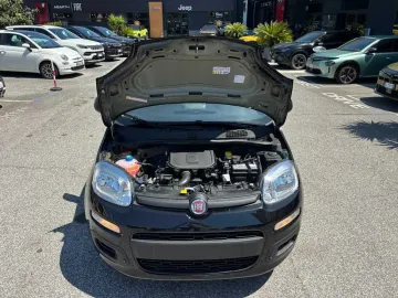 Car image 23